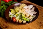 Салат «Цезарь» с цыплёнком — изображение 8